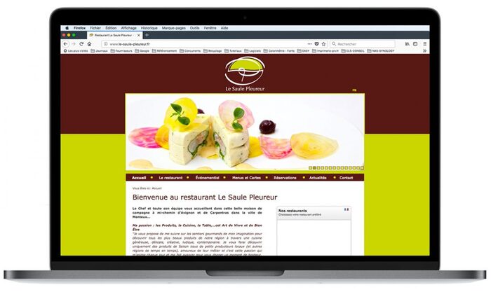 Aperçu du site du restaurant Le Saule Pleureur présenté sur un MacBook